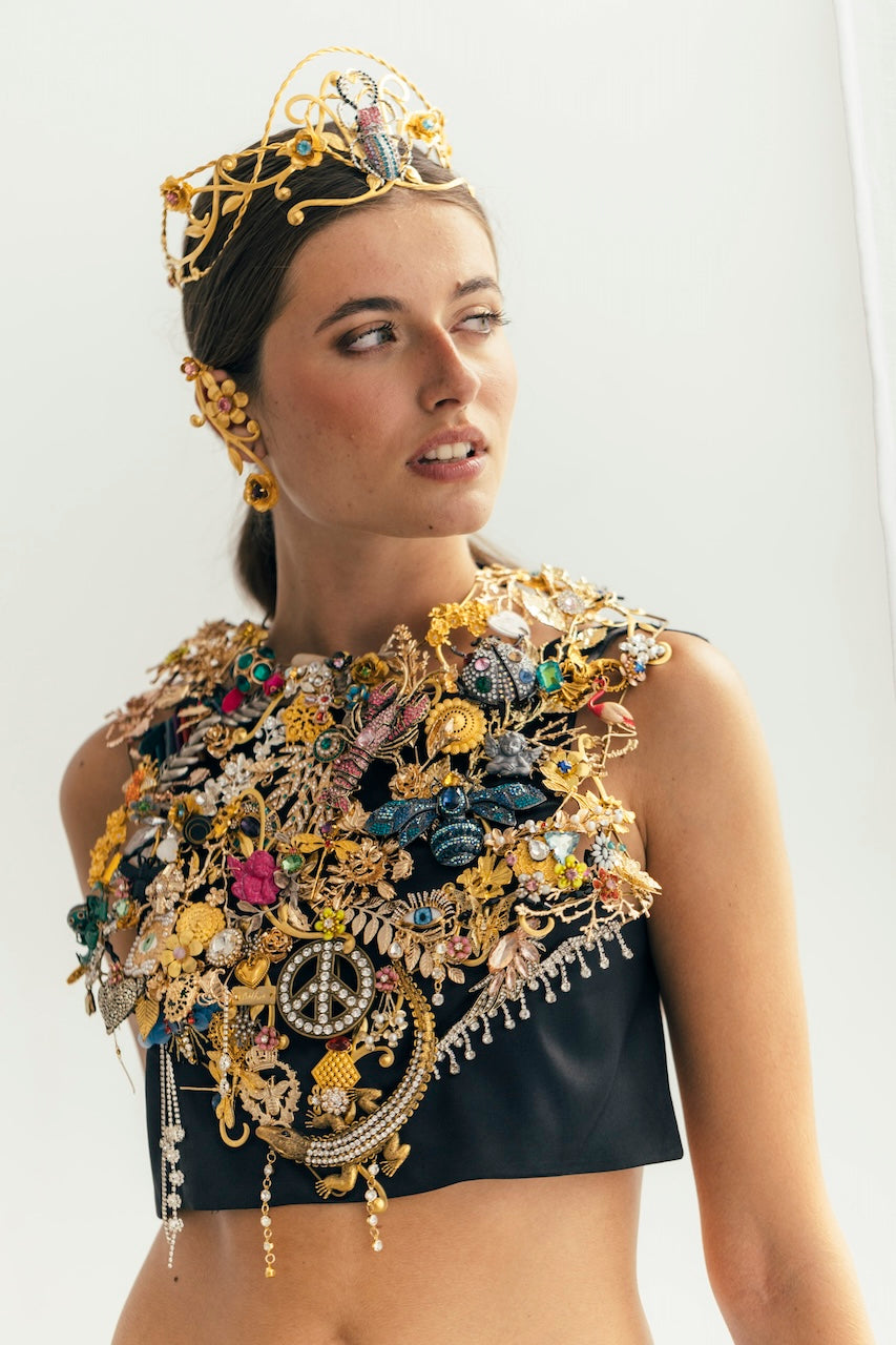 Queen Respicere Earrings