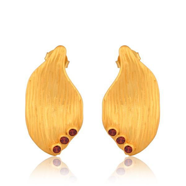 Brincos Mini Petalum Encarnado. Brincos banhados a ouro Cata Vassalo