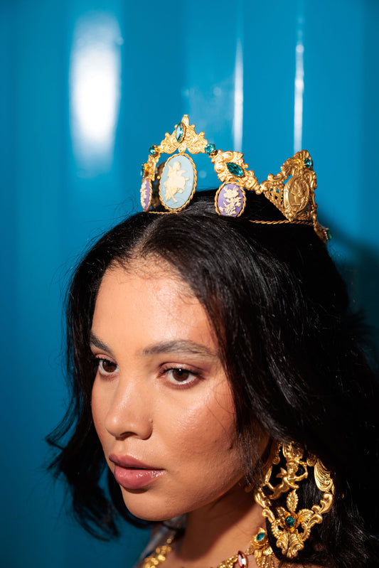 Queen Sgura Crown