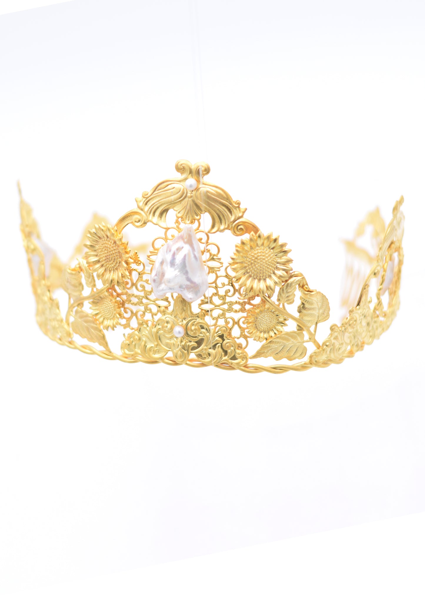 Queen Sgura Crown