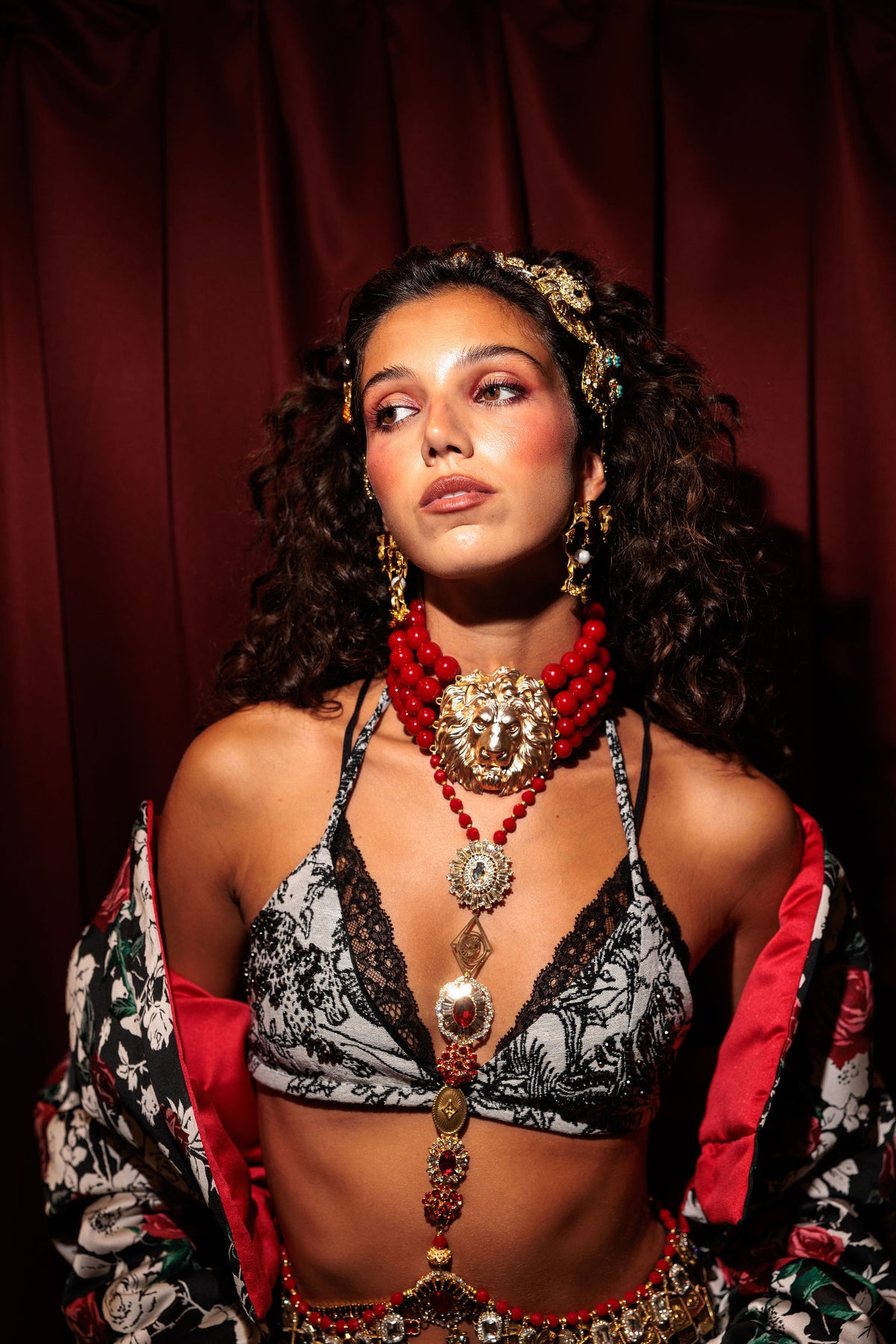 Queen Selena Necklace